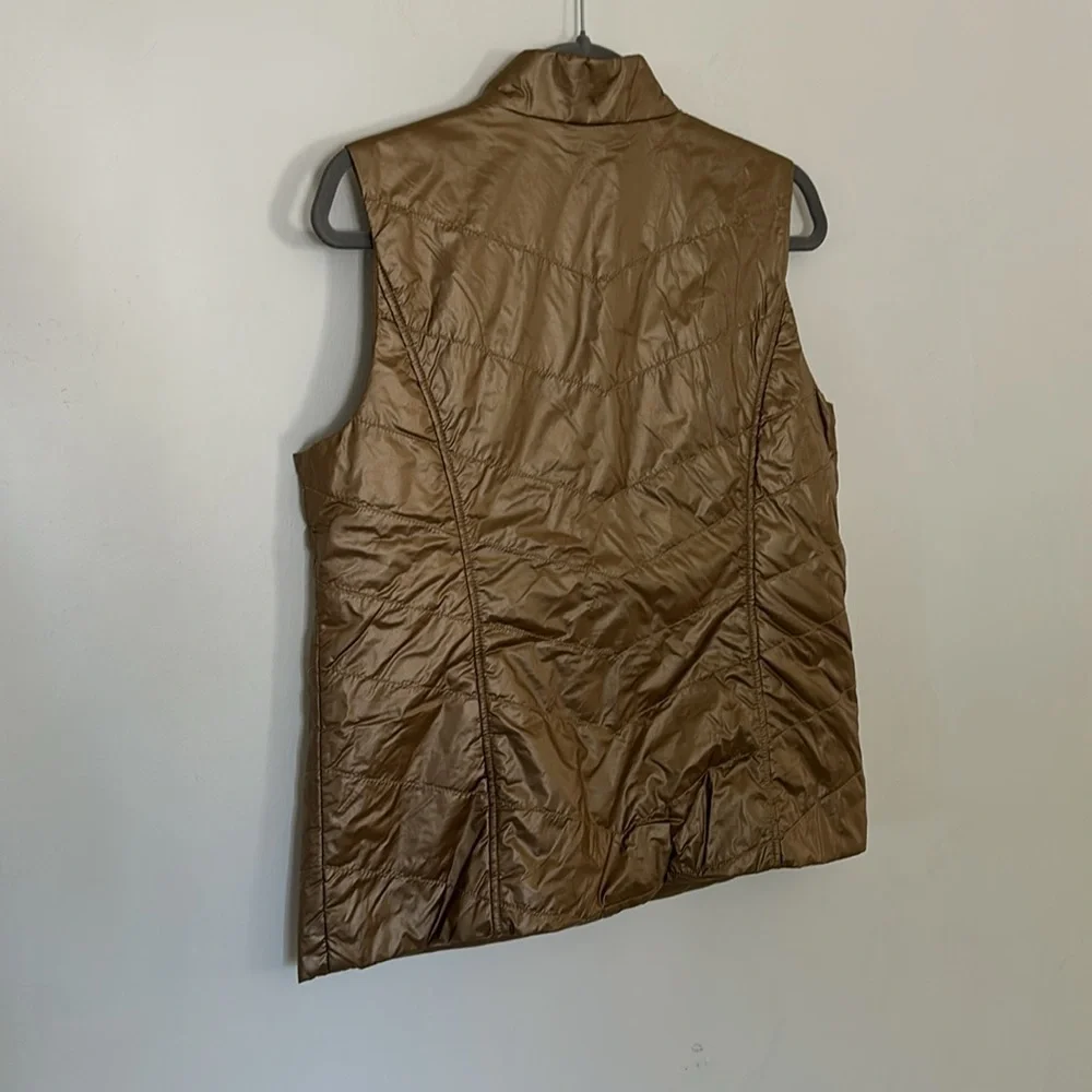 EUC Chicos 1 Gold Vest with animal print inside - Picture 3 of 6